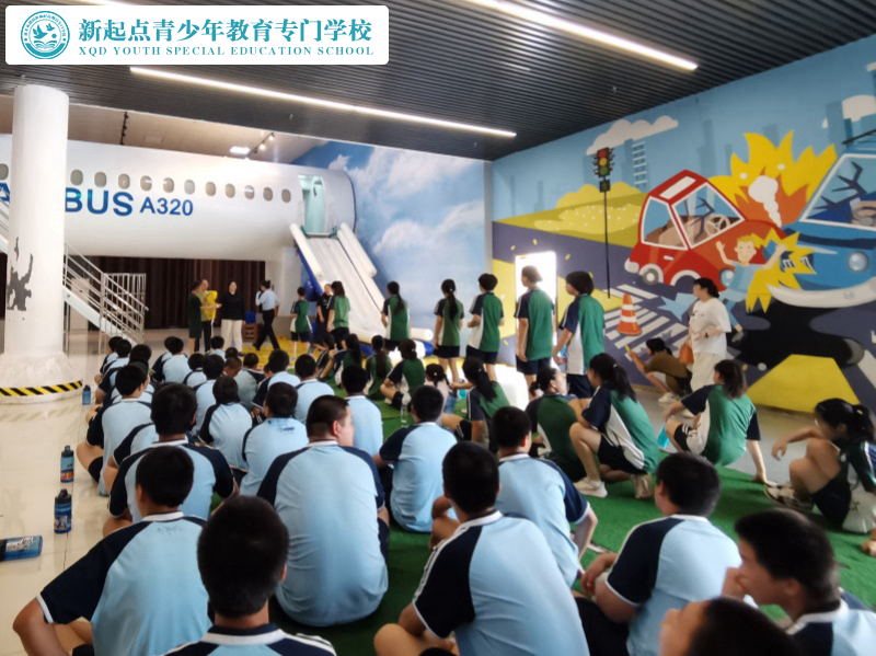新起點青少年特訓(xùn)學(xué)校開展國防教育基地研學(xué)活動